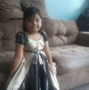 Meet your Posher, Shofura